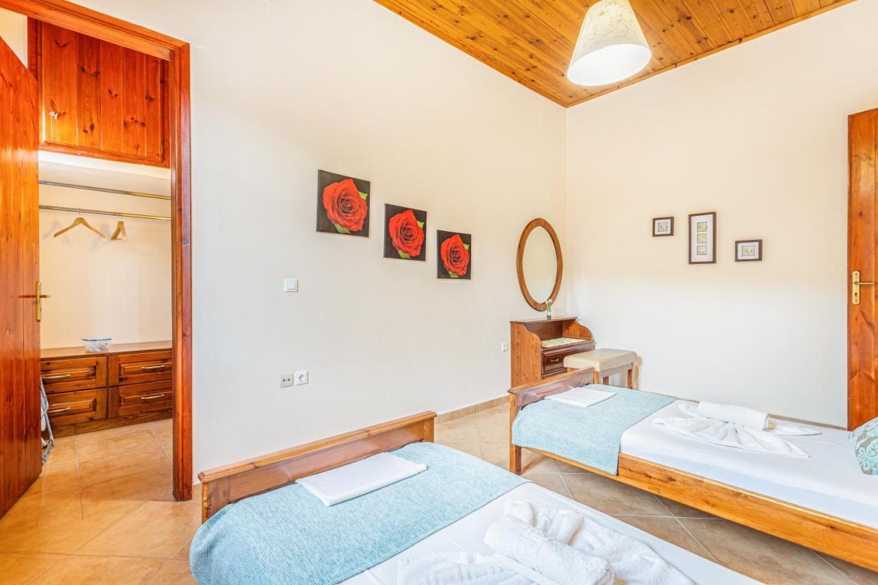Olive Villas Kria Vrisi  Exterior photo
